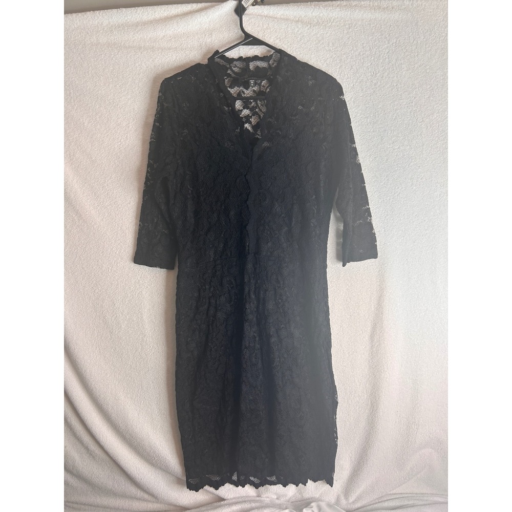 Karen Kane Black Floral Lace V-Neck Sheath Dress 3/4 Sleeve Size Medium USA Made